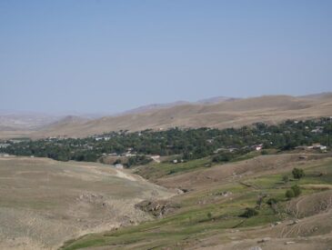 Gezi Rotaları: İstanbul'dan Avrupa Köy Kamplarında Trek Planı