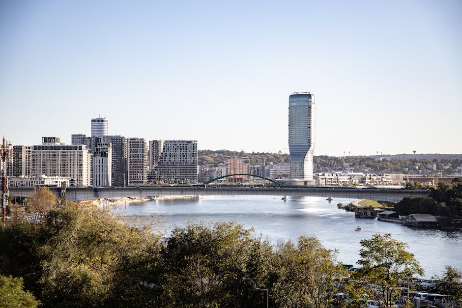 İstanbul'dan Belgrad'a uygun bütçeli otobüs yolculuğu hikayesi için araç ve yolculuk görseli