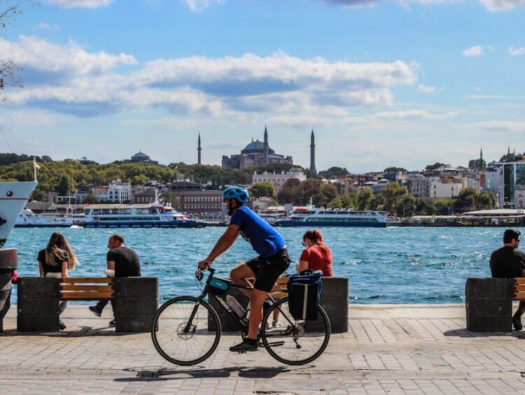 İstanbul'dan Avrupa Bisiklet Rotası: Bütçe ve Yavaş Turizm