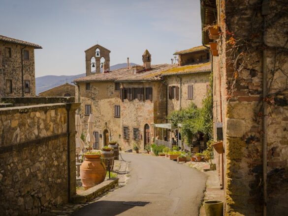 İtalya Köy Rotası: Toscana'dan Umbria'ya Bütçe Dostu Konaklama