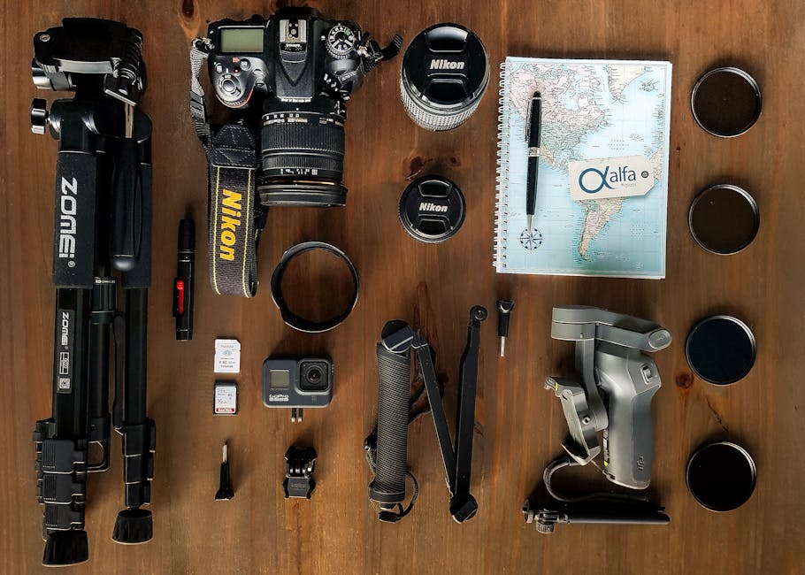 Seyahat fotoğrafçılığı için temel ekipman düzeni ve çantası