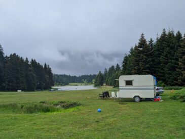 Türkiye'de Karavanla Doğa Kampları: Bütçe Rotaları