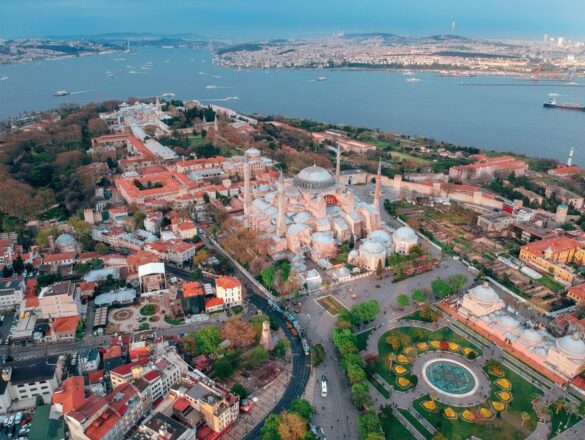 İstanbul Gezi Rotaları: Bütçe Kamp ve Konaklama ile Balkanlar ve Avrupa