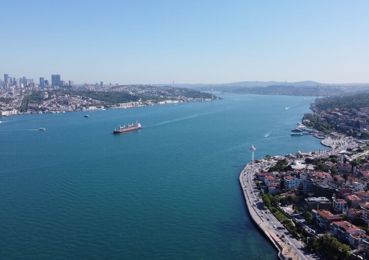 İstanbul gezi rotaları: Bütçe Ulaşım ve Konaklama Stratejileri