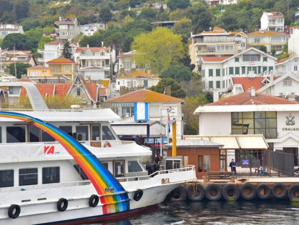 İstanbul LGBT Dostu Köy Konaklamalı Bütçe Rotaları